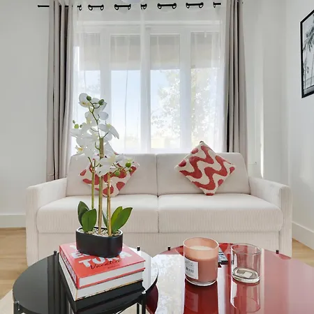 Beautiful Apartment 8Pers L014-3